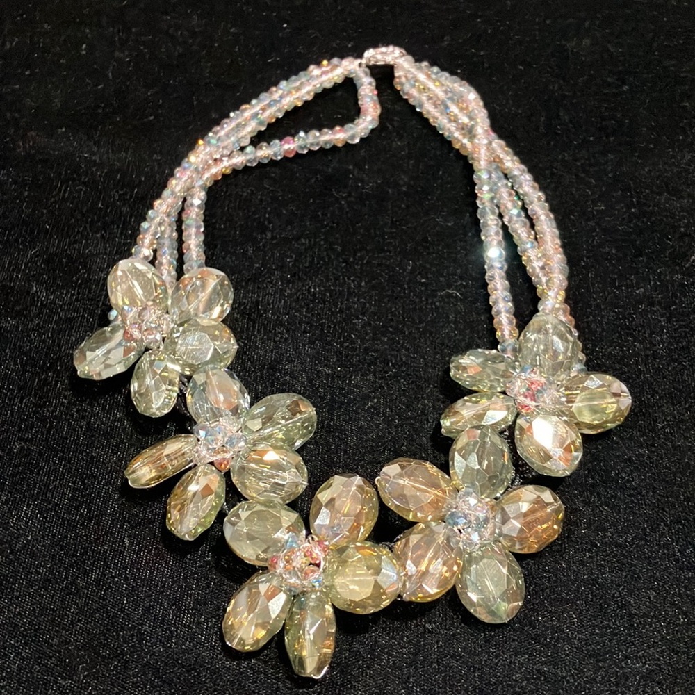 Green Flower Statement Necklace G21